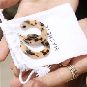 COPY - MACHETE Kate Hoops